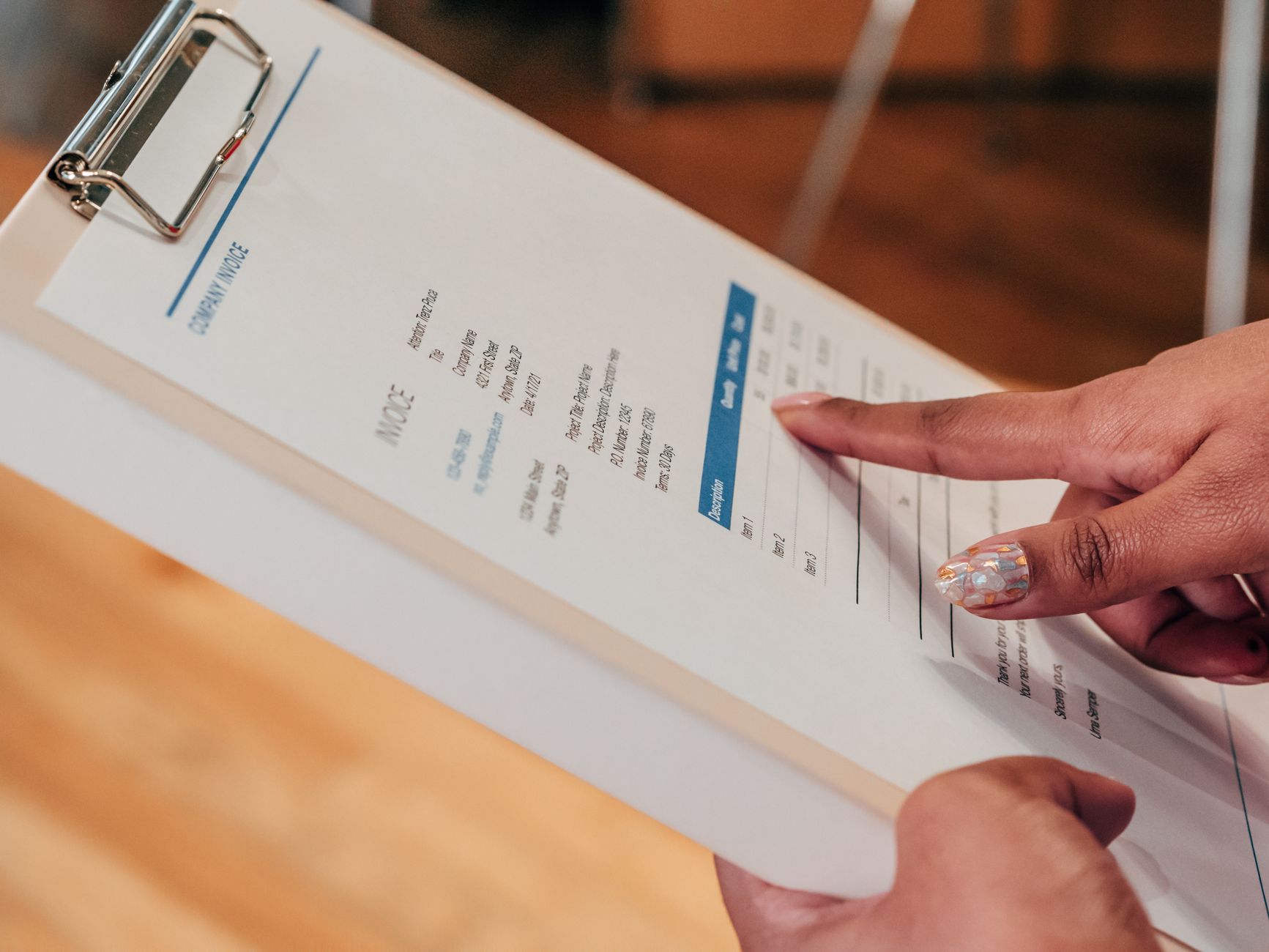 How to Automate Invoice Reminders for Small Business: 5 Easy Steps (Photo: Kindel Media / Pexels)