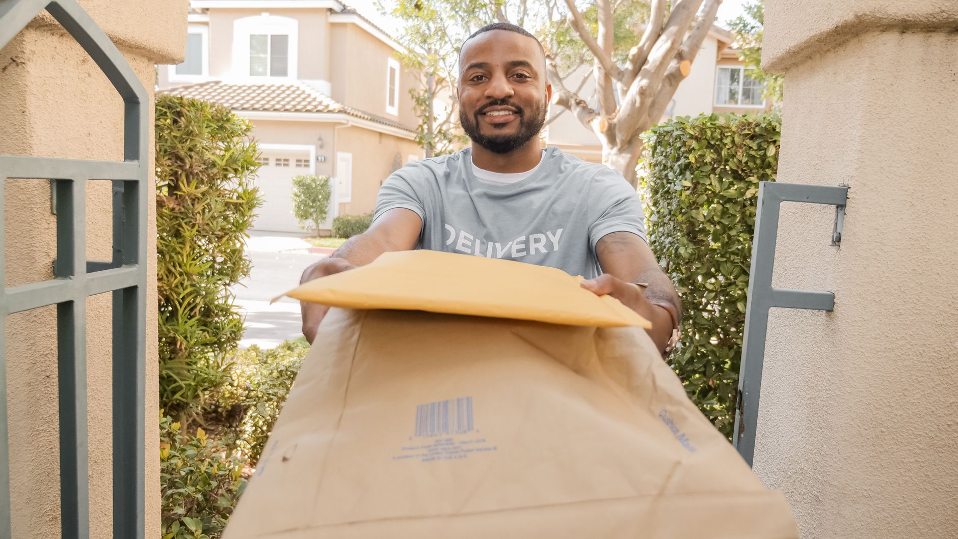 How to Add Delivery Zones in WooCommerce: Step-by-Step (Photo: Kindel Media / Pexels)