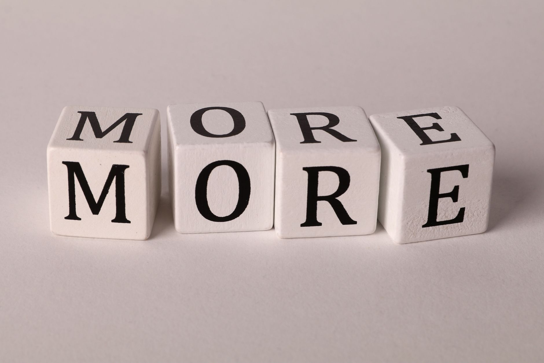 How to Get More Followers on Your Facebook Page: A Step-by-Step Plan (Photo: Ann H / Pexels)