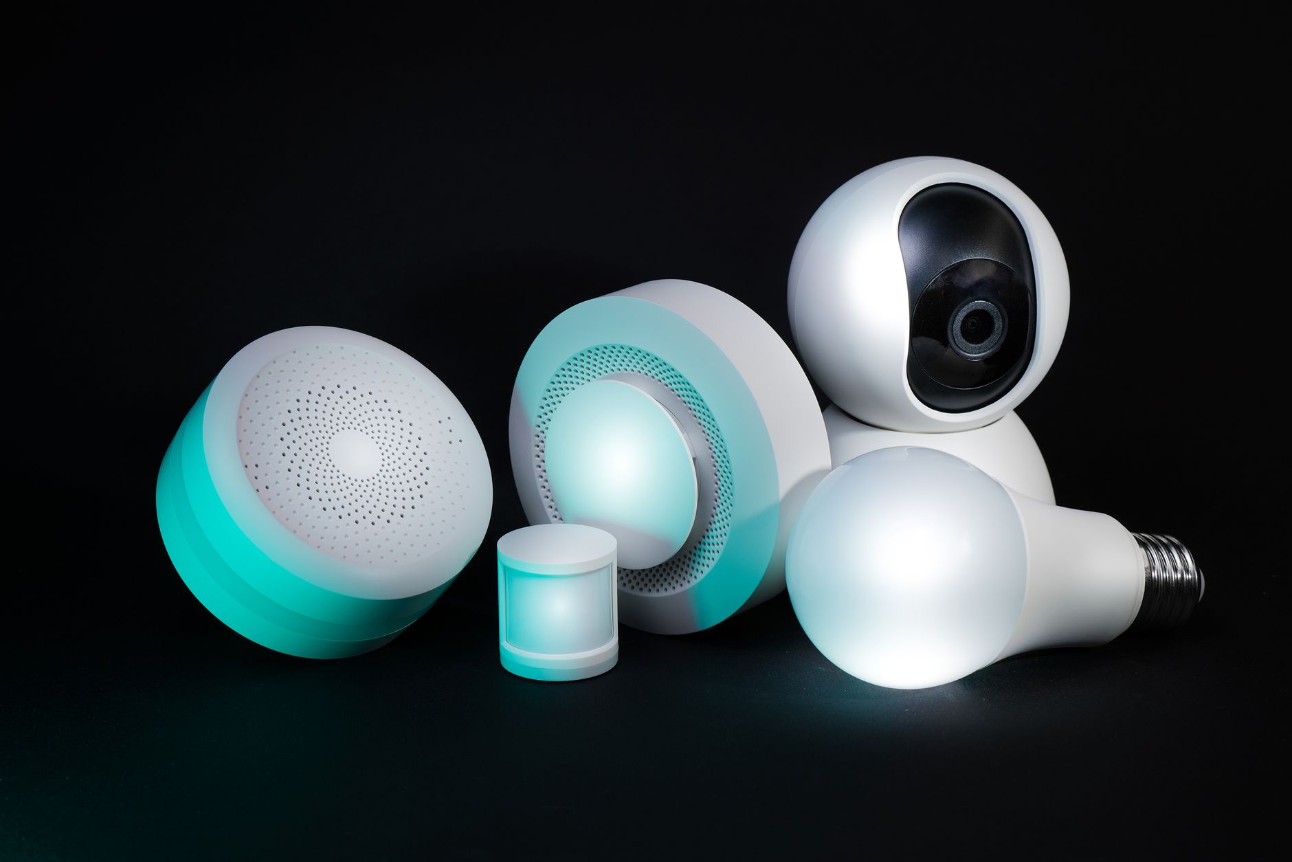 IoT Sensors for Small Business Premises UK: What Can You Actually Monitor? (Photo: Jakub Zerdzicki / Pexels)
