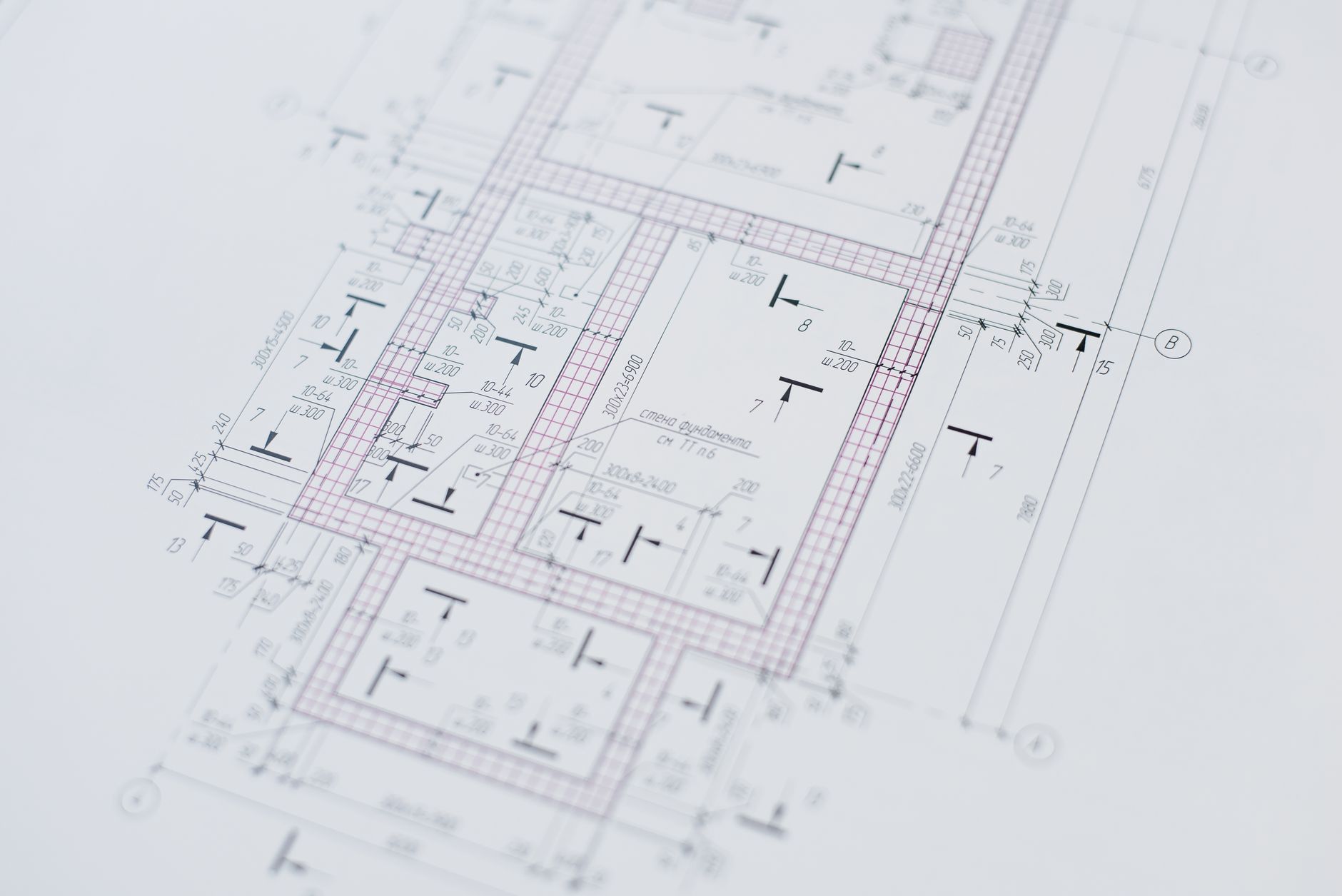 3. Drafting Emails, Proposals, and Follow-Up Messages (Photo: Ivan S / Pexels)