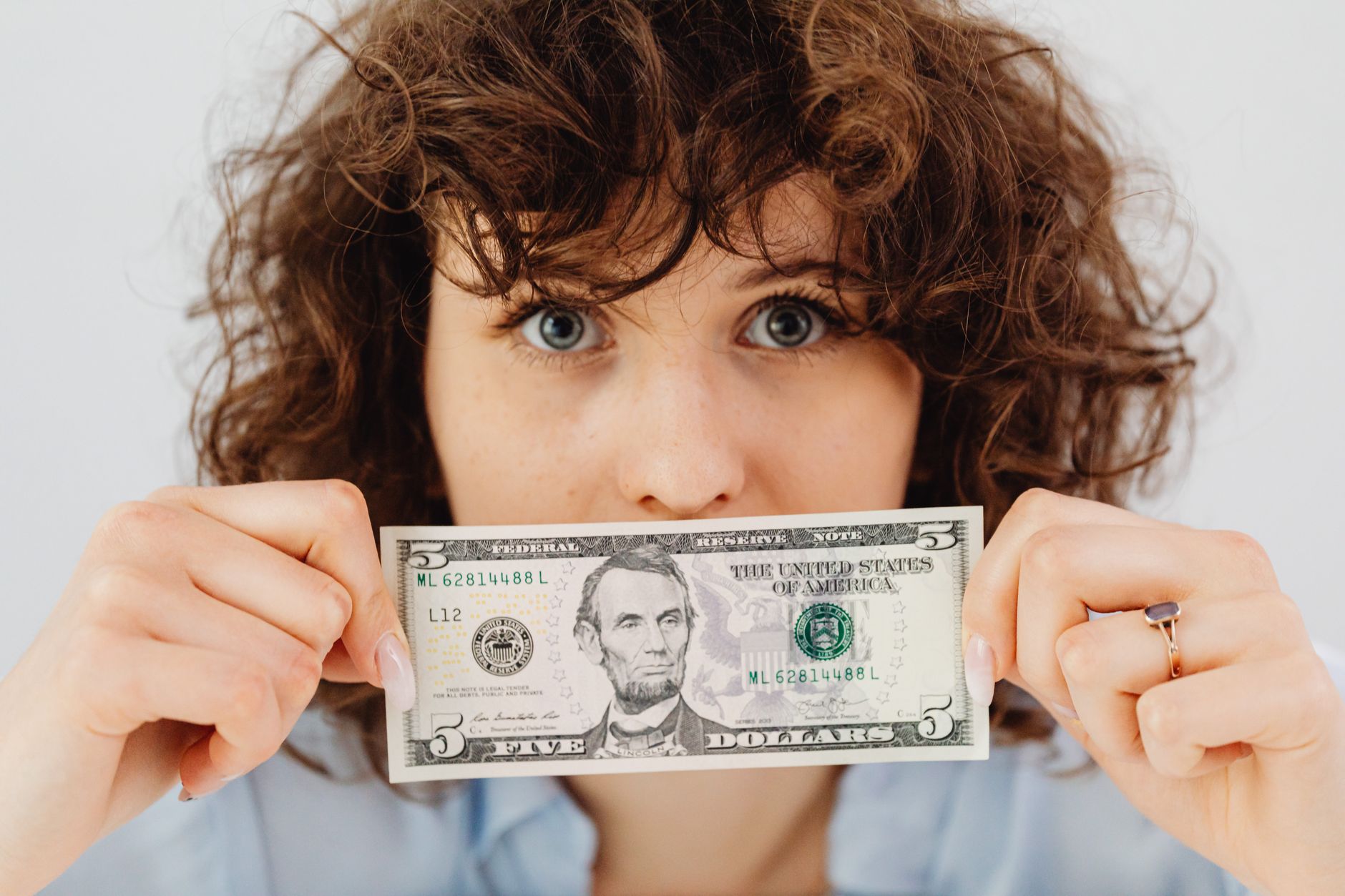5 Real Benefits of a Digital Loyalty Scheme for Independent UK Businesses (Photo: https://kaboompics.com/ / Pexels)